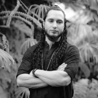 Сандар Райхан